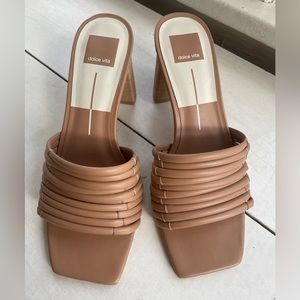 Dolce Vita Priana Heels